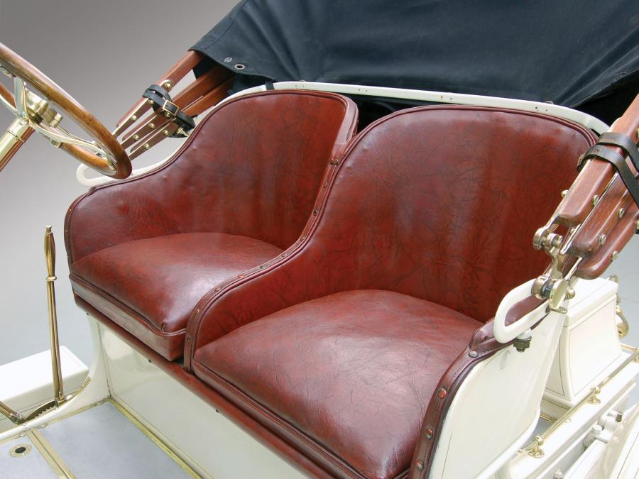  Buick Model 10 Touring Runabout 1908 года  (фото 4 из 8)